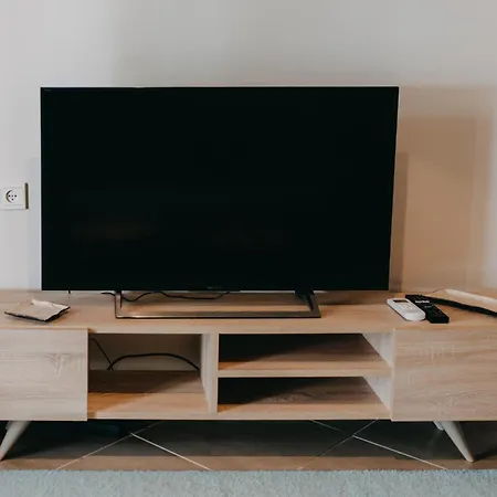 House, Deck Aprtm., Old Port Of פאטרה