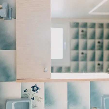 House, Deck Aprtm., Old Port Of Апартаменты *