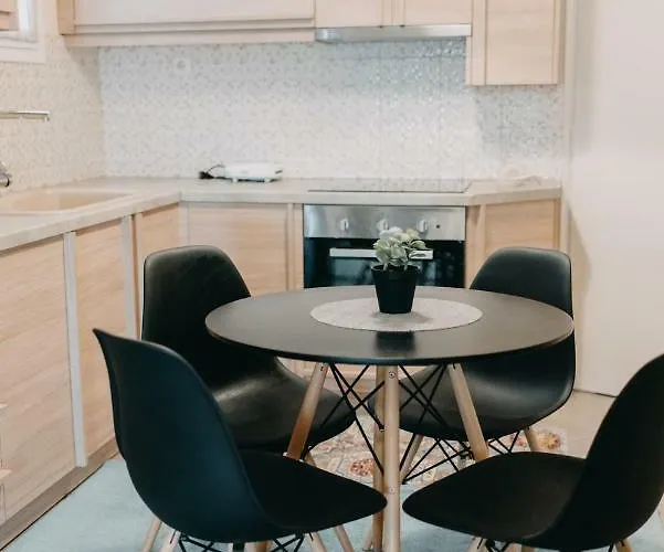 House, Deck Aprtm., Old Port Of 帕特雷