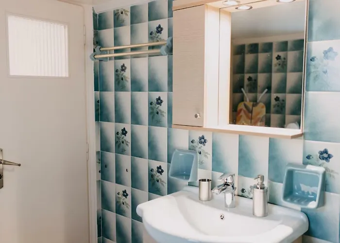 House, Deck Aprtm., Old Port Of Apartamento Patras